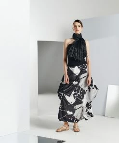 IGOR Accessories Adele Black Scarf