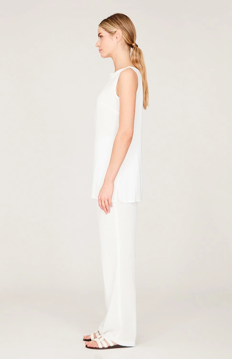 EMMELLE Essential Straight Leg Pant Flat Front Pants 2 EMMELLE Essential Straight Leg Pant Flat Front Pants