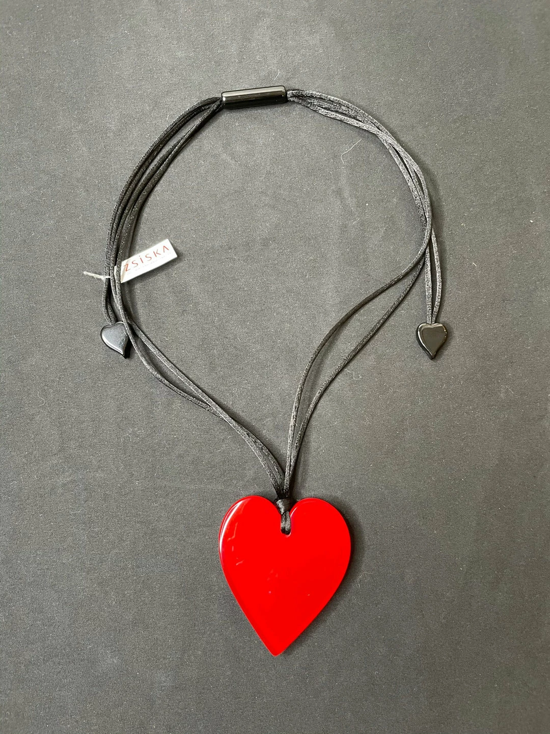 Zsiska Big Heart Necklace Accessories 1 Zsiska Big Heart Necklace Accessories