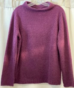 BEYOND THREADS Boucle Pullover