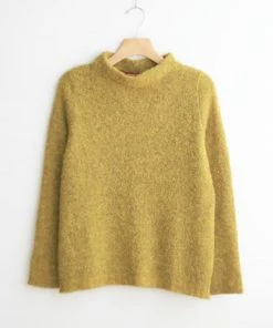 BEYOND THREADS Boucle Pullover