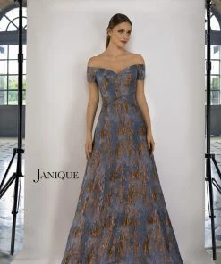 Janique Dresses Gray Gown