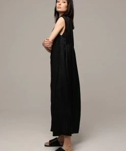 Ozai N Ku Black Full Dress