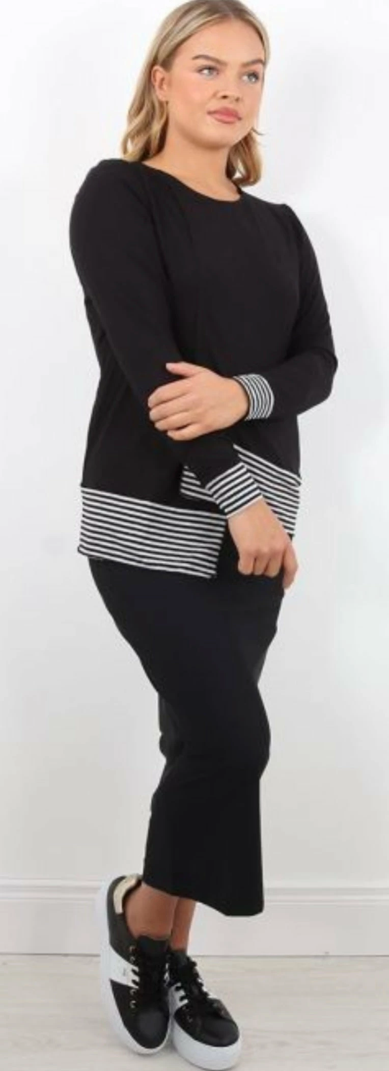 Naya Straight Skirt Skirts 1 Naya Straight Skirt Skirts