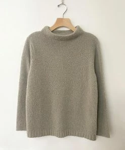 BEYOND THREADS Boucle Pullover