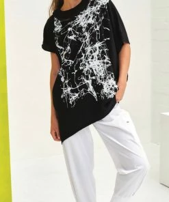 Naya Print Top With Mesh Hood