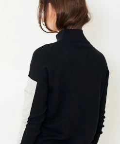 KOKUN Track Sleeve Half Zip Sweaters