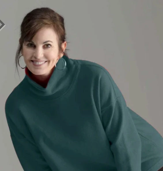 Fat Hat Boxy Long Turtleneck 2 Fat Hat Boxy Long Turtleneck