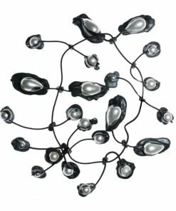 Annemieke Broenink Big Pearl Necklace Accessories