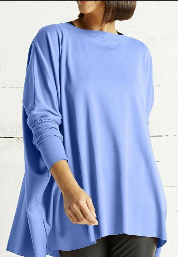 PLANET Crew Swing Tee One Size 1 PLANET Crew Swing Tee One Size