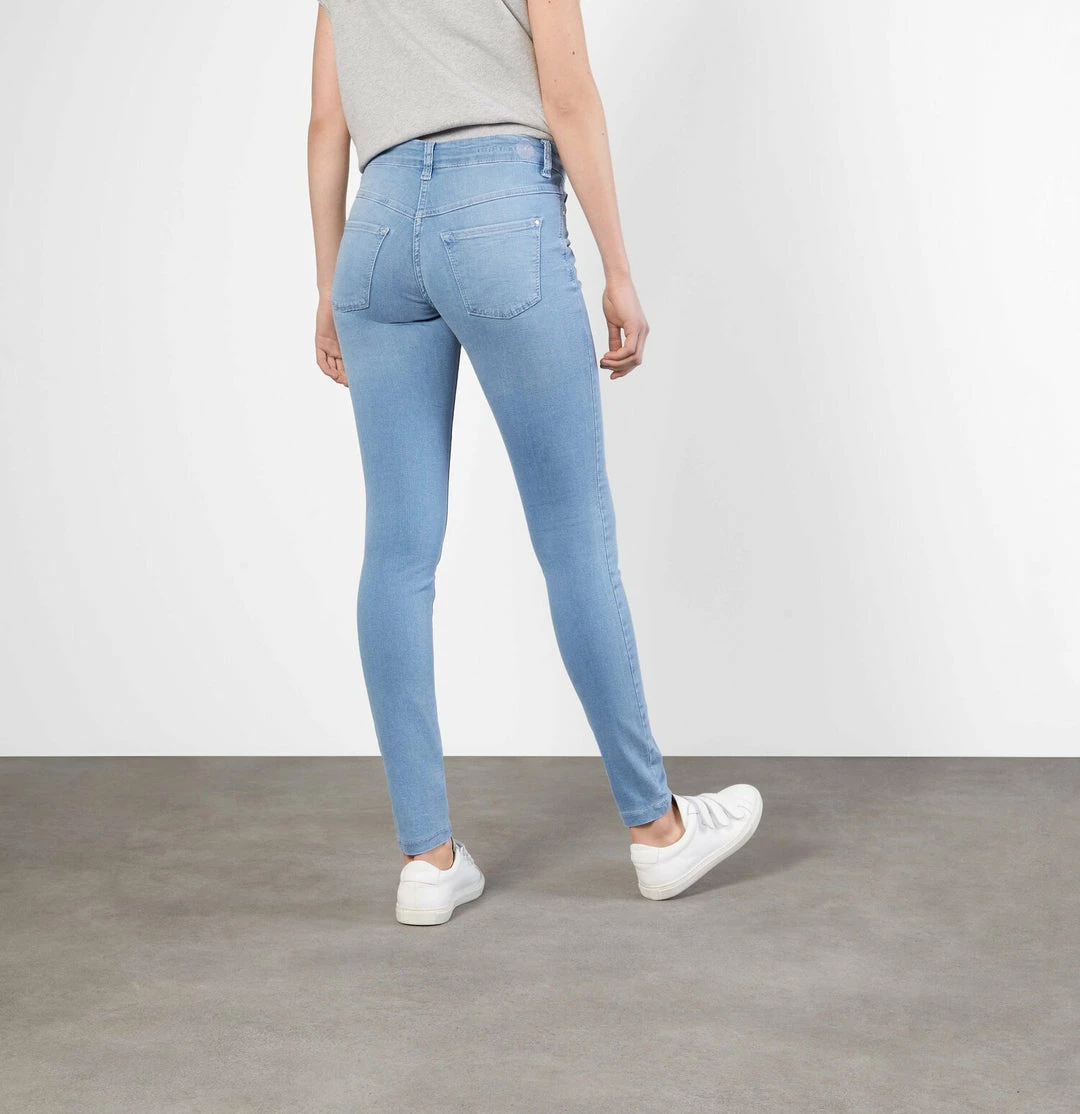 Mac Jeans Dream Skinny In Bleached Blue Mac Jeans 2 Mac Jeans Dream Skinny In Bleached Blue Mac Jeans