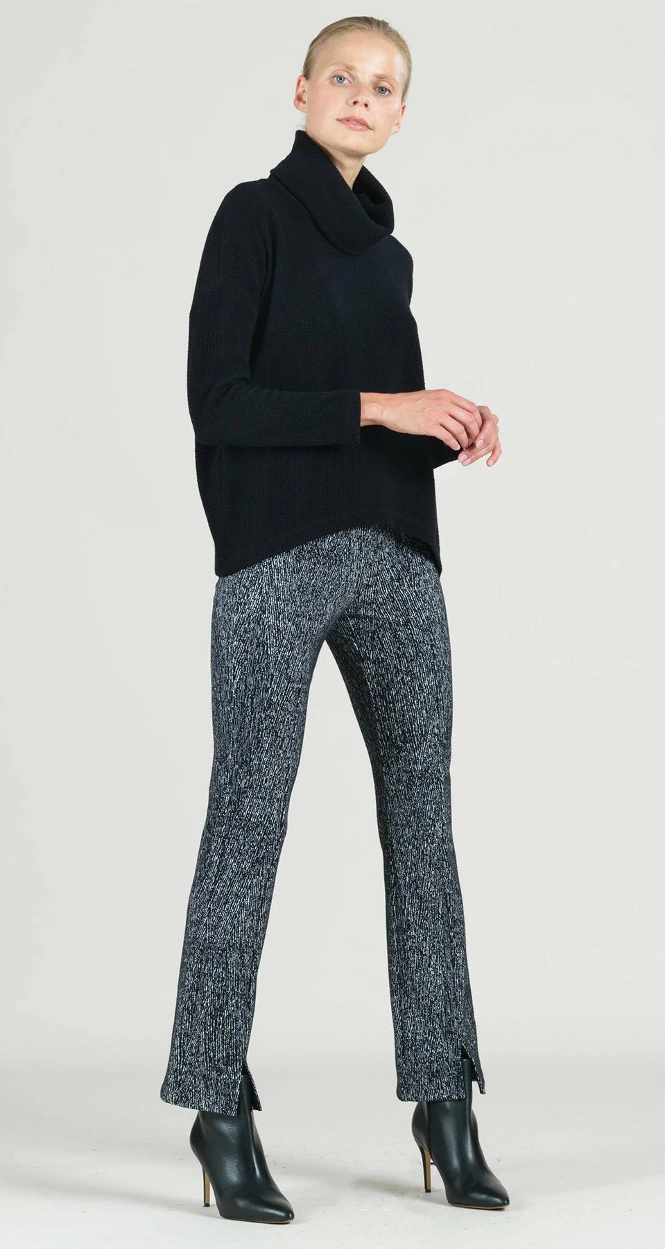 CLARA S. Tops Soft Ribbed Turtleneck To W/Tipped Hem 1 CLARA S. Tops Soft Ribbed Turtleneck To W/Tipped Hem