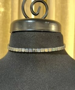 SPARKLE Choker Pyrite Accessories