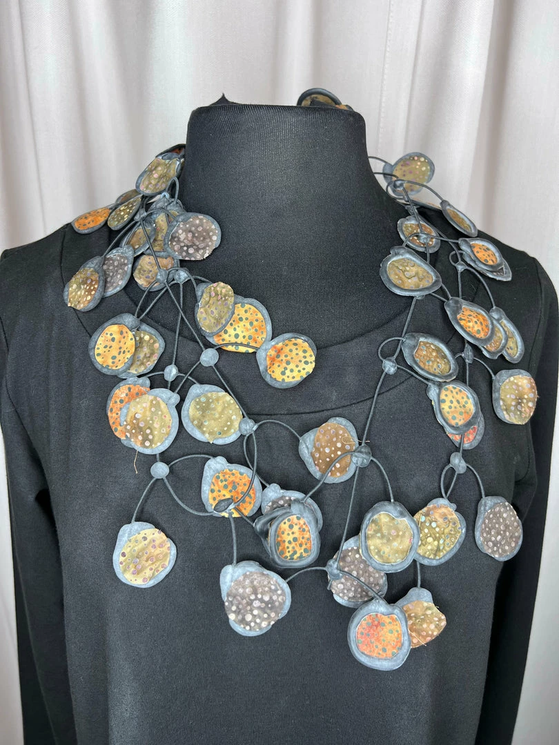 Annemieke Broenink Batik Necklace Accessories 6 Annemieke Broenink Batik Necklace Accessories