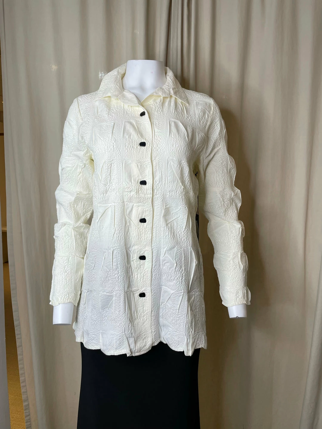 Liv Jackets Pucker Long Jacket 2 Liv Jackets Pucker Long Jacket