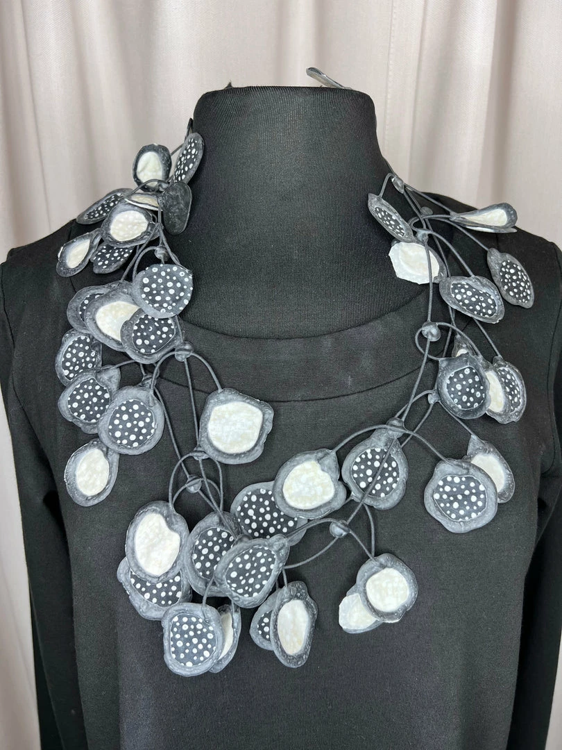 Annemieke Broenink Batik Necklace Accessories 8 Annemieke Broenink Batik Necklace Accessories
