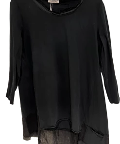 BANANA BLUE Black Chaucer Top